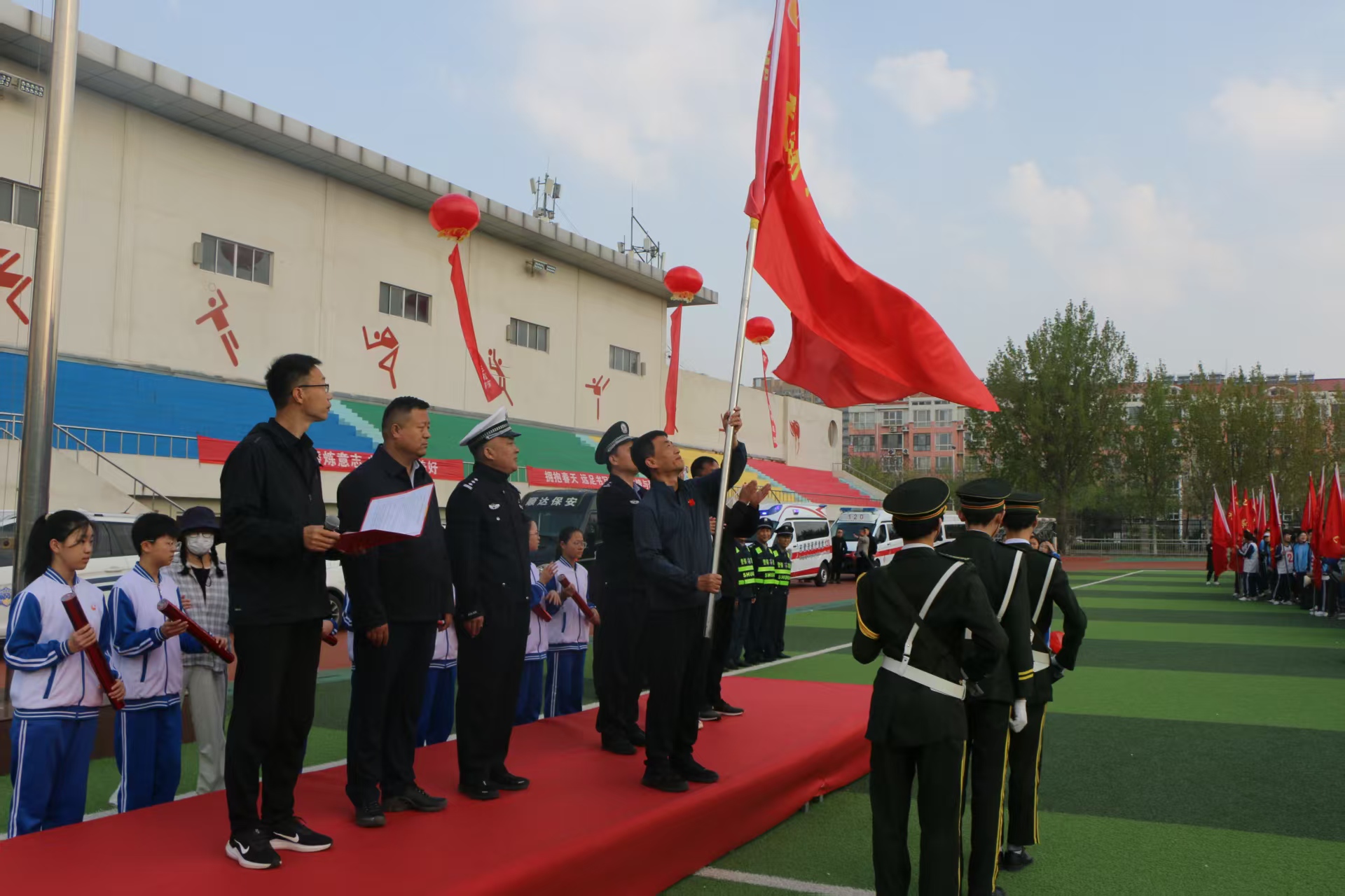 1744426199253465.jpg b18557f43ff7b3208fac9d35c6943d9.jpg