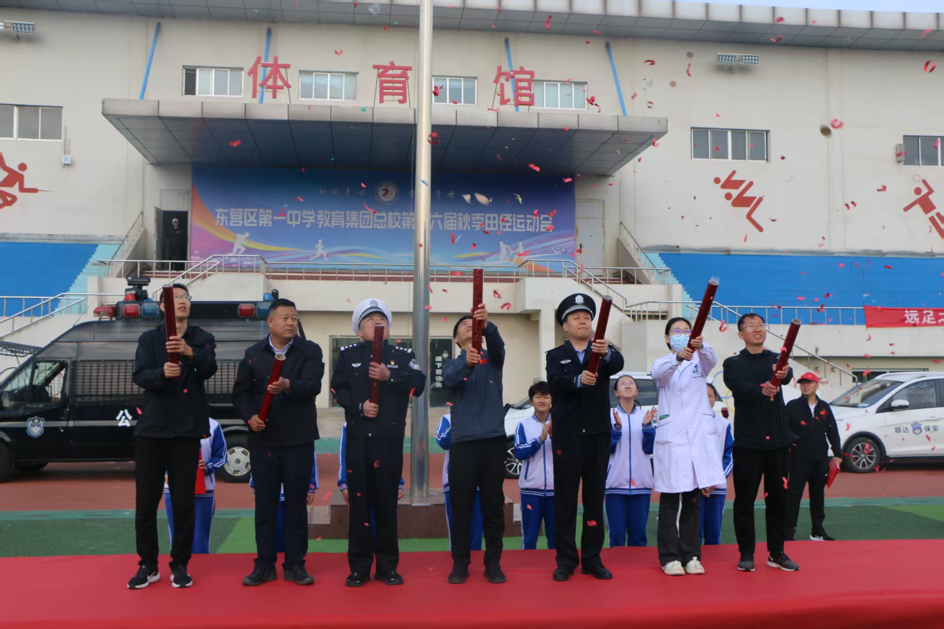 1744426215633505.jpg 3052dbd53518565b570ff386bdf468c.jpg