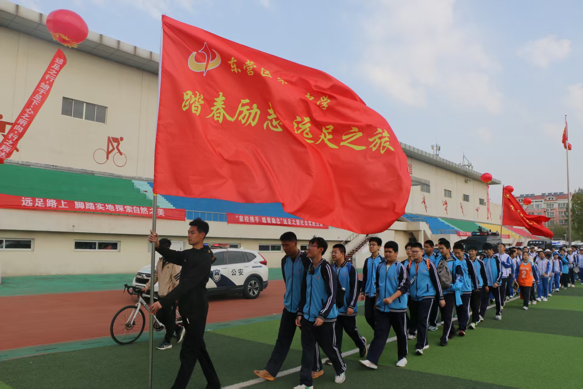 1744426254456177.jpg 4b2be77ed53699041fe4684dbe5c43d.jpg