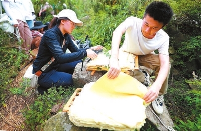 1761728826138784.jpg c2000bf9c352b677513e32792c20aead_f44d305ea0a62a6bb7631c.jpg